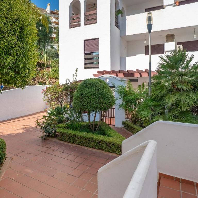 Modern & New Apt Walk to Puerto Banús - Apartamento de 2 dormitorios - 2