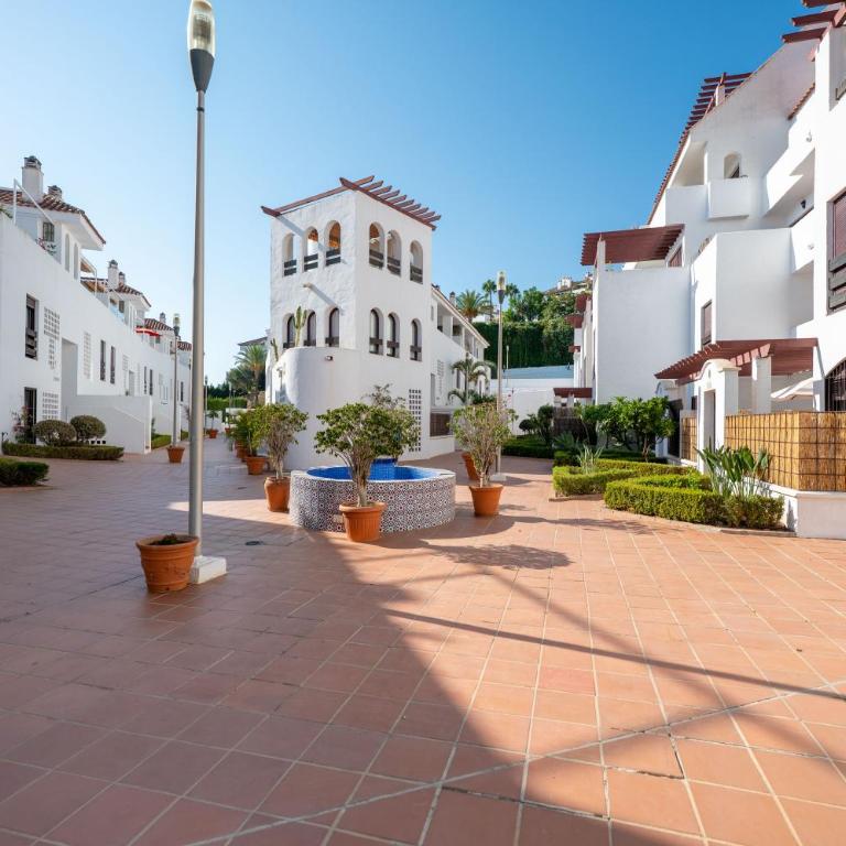 Modern & New Apt Walk to Puerto Banús - Apartamento de 2 dormitorios - 42