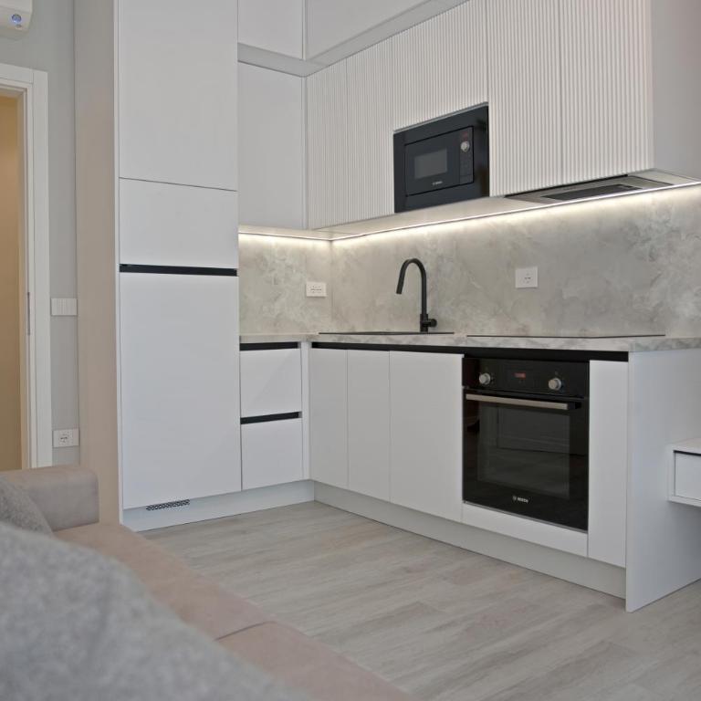 The Three Diamonds - B&B CESENATICO - Appartamento Superior con 1 Camera da Letto e Balcone - 3