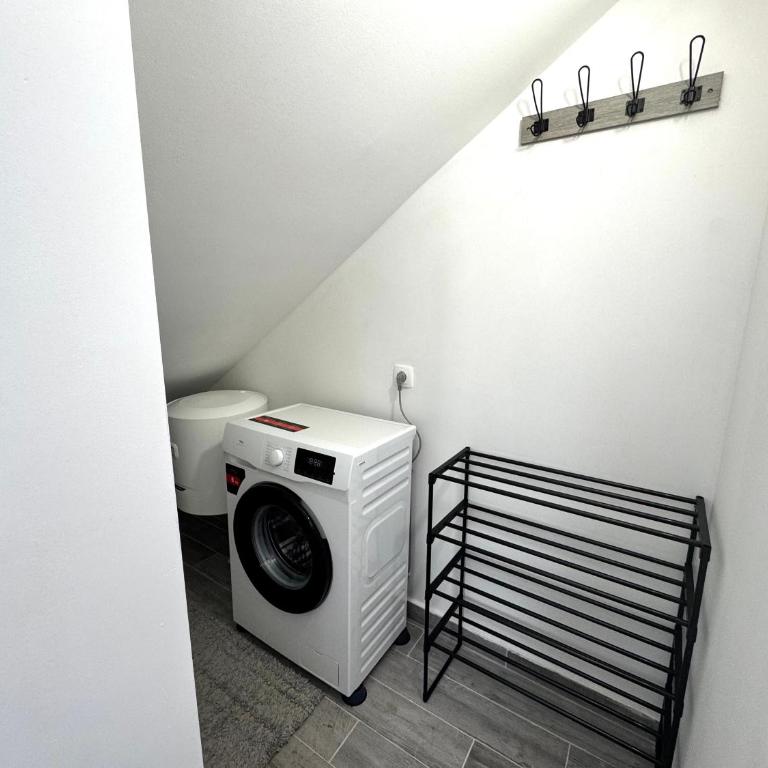 Apartment 'Avlija' - One-Bedroom Apartment - 18