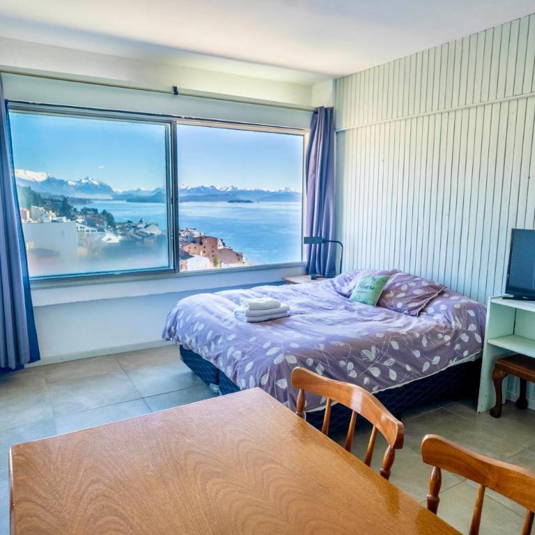 Departamento Centrico con Vista Panorámica al Lago - Apartamento de 1 dormitorio - 1