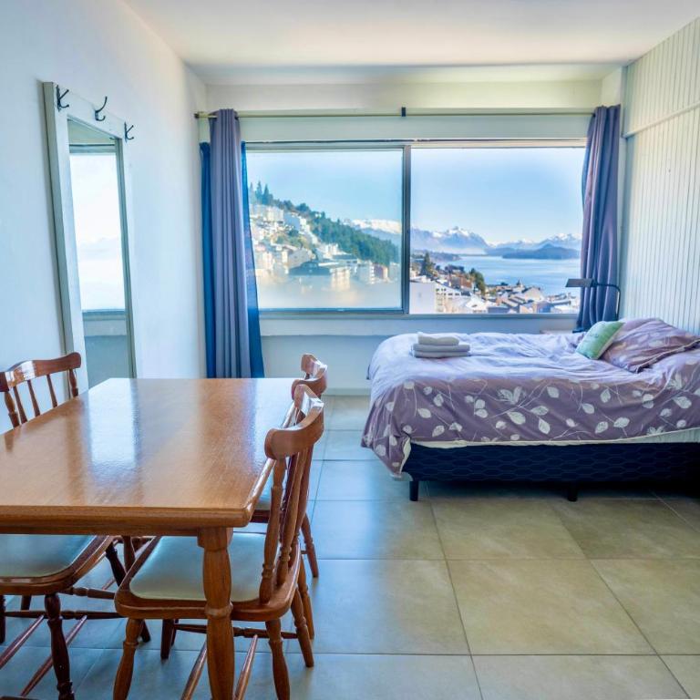 Departamento Centrico con Vista Panorámica al Lago - Apartamento de 1 dormitorio - 8