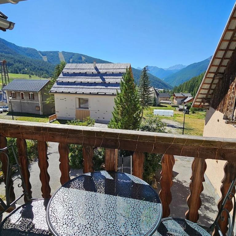 6 people, Col d'Izoard, quiet, view - Appartement 2 Chambres - 12
