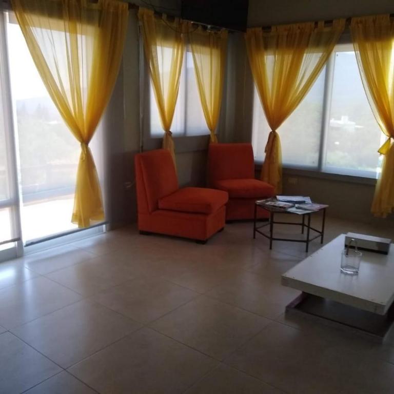 La Pichona relax - Four-Bedroom House - 2