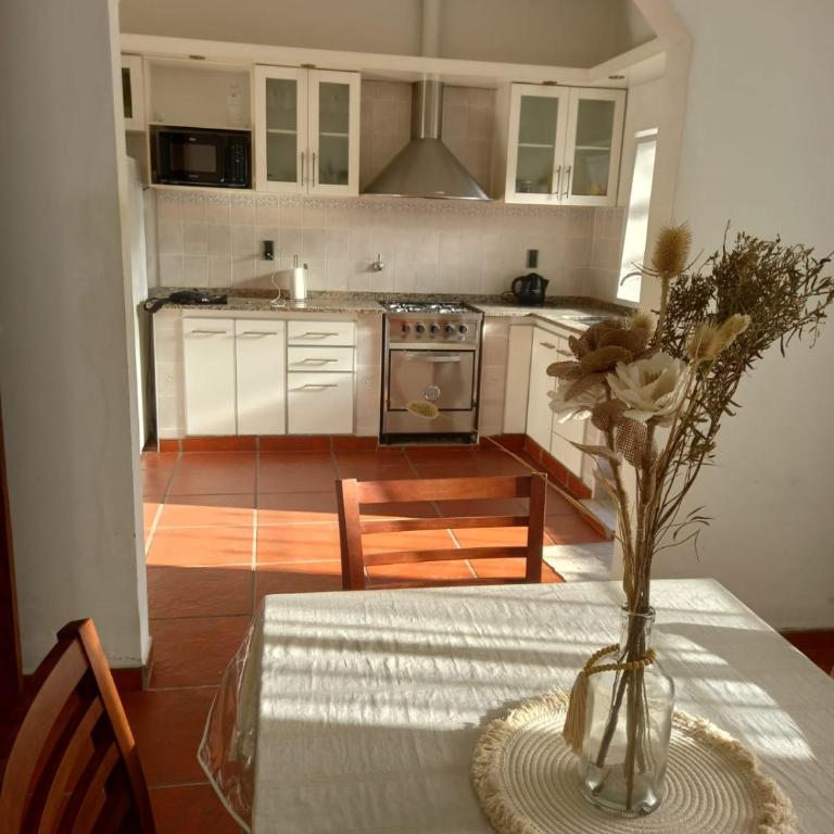 Alquiler Temporario Casa Cervantes - Vacation Home - 1