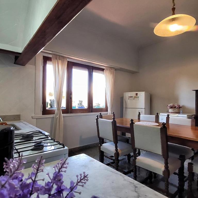 Mariposas del Parque - Five-Bedroom House - 35