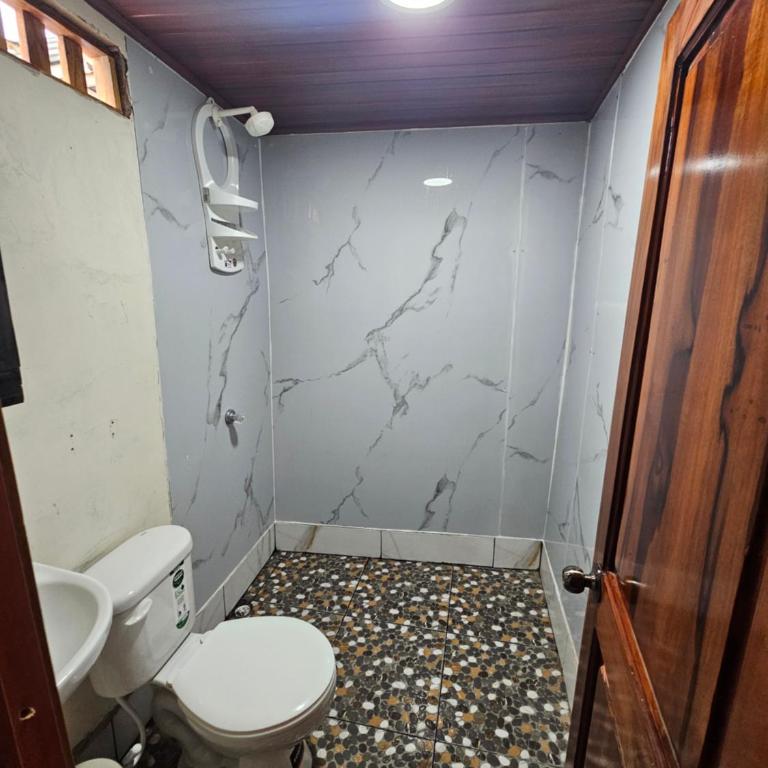 Casa Moderna en Crucita la Bella - Casa de 2 dormitorios - 7