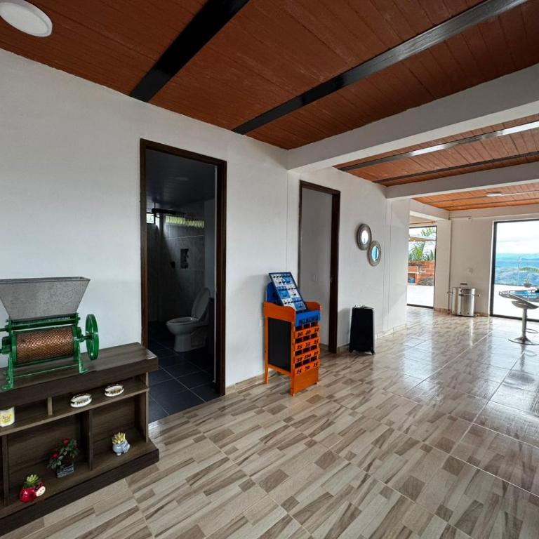 Villa Malu - Six-Bedroom House - 38