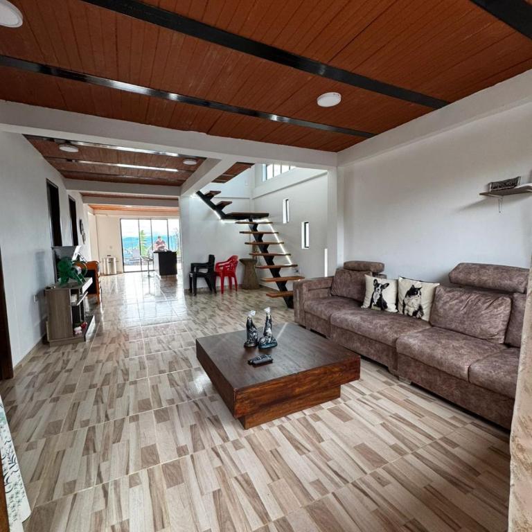 Villa Malu - Six-Bedroom House - 41