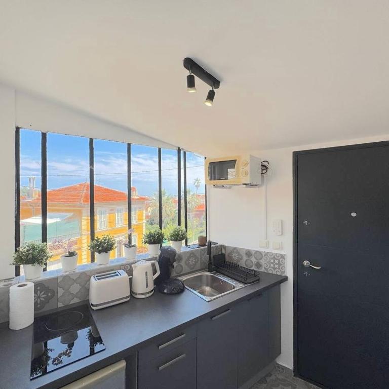 ⁂ Cocon ensoleillé proche de la plage - Appartement 1 Chambre - 16