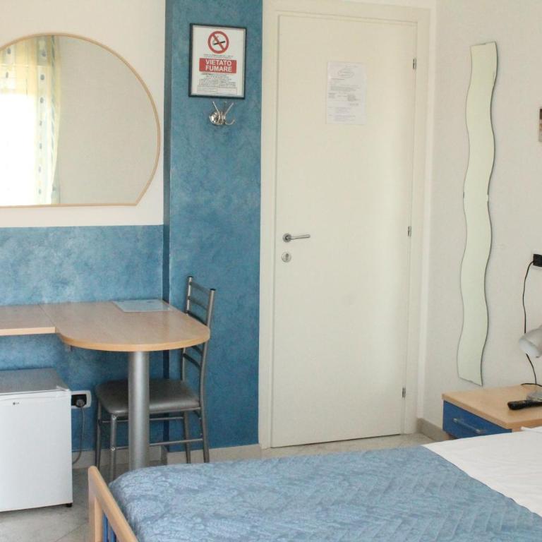 B&B Brezza Marina & Ristorante Shoreline - Chambre Double avec Balcon - 35