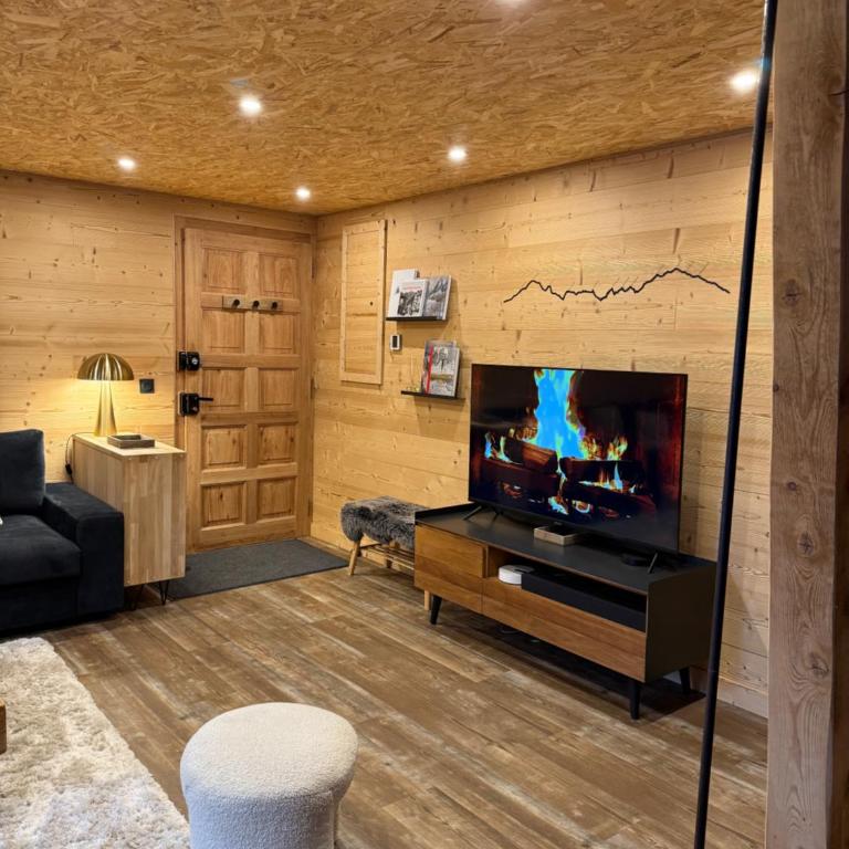 Chalet Atmosphere Chamonix City Center Large T3 - Apartamento de 2 dormitorios - 4