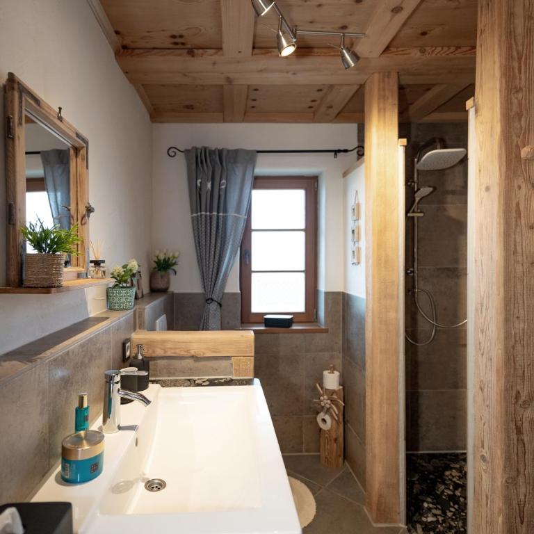 Ferienwohnung Allgäutraum mit Bergblick - Apartment mit 1 Schlafzimmer, Balkon und Bergblick - 15