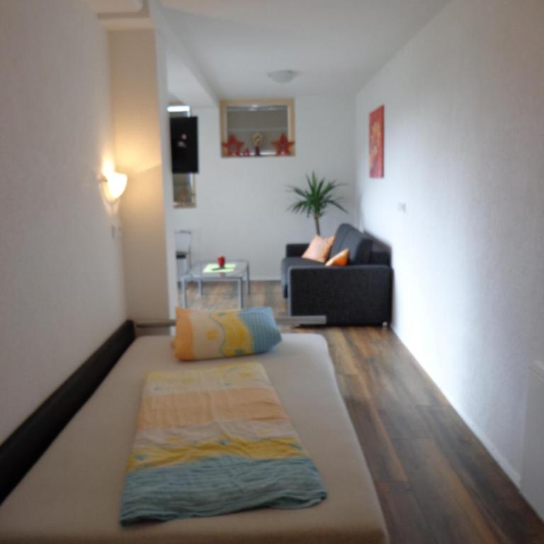 Gästehaus Flörl - Apartment mit 4 Schlafzimmern (6-10 Erwachsene) - 19
