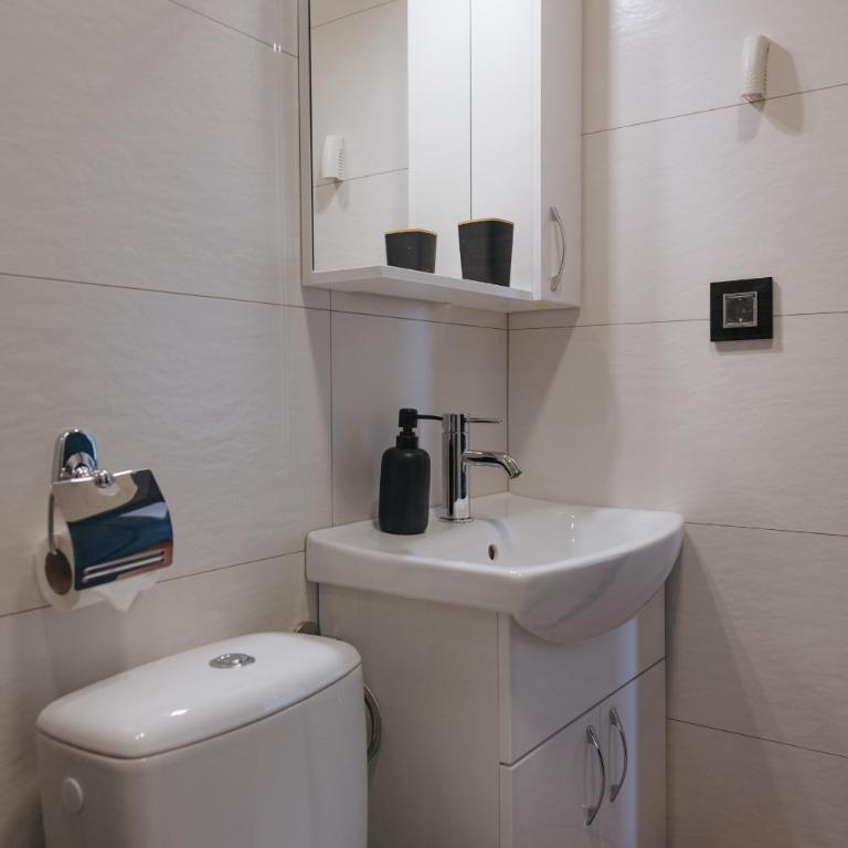 The Nook Zlatibor - Two-Bedroom House - 35