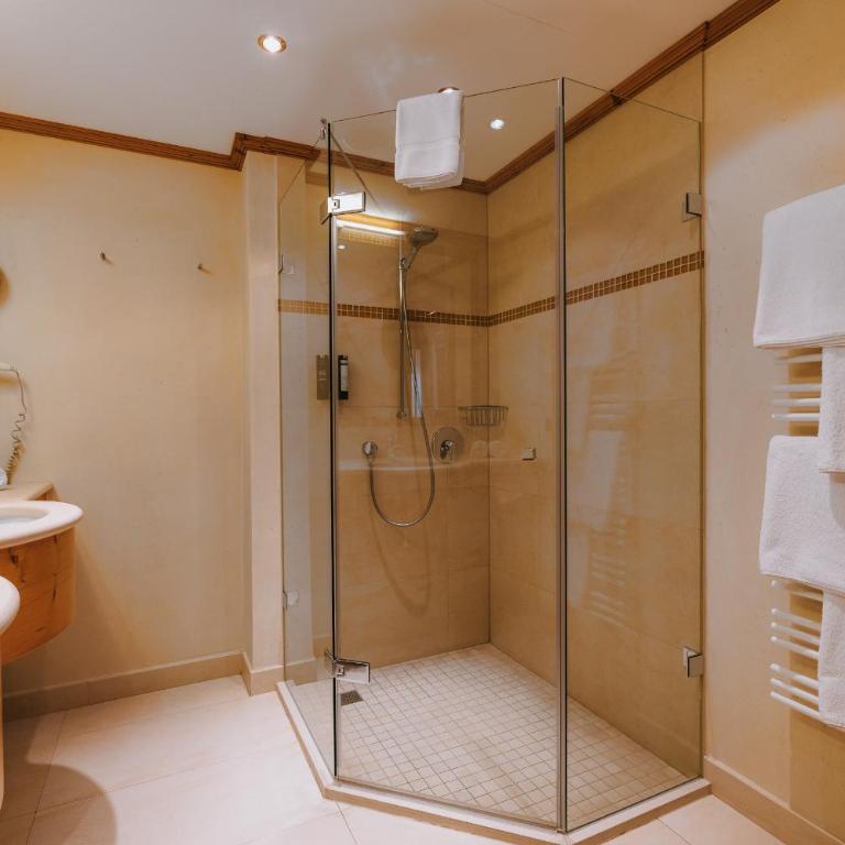 Anthony´s Alpin Hotel Garni - Familiensuite mit 2 Schlafzimmern - 6