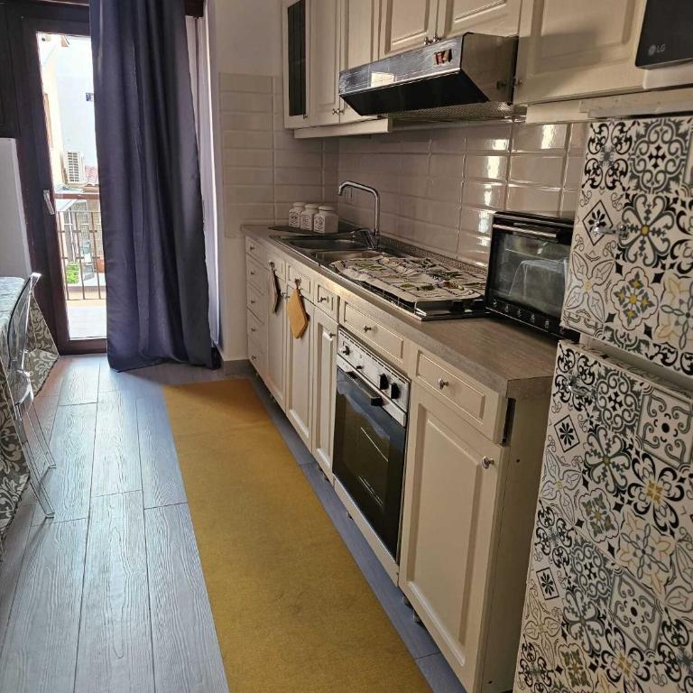 Appartamento Prestigioso, Ristrutturato, 3 Balconi - Apartment - 1