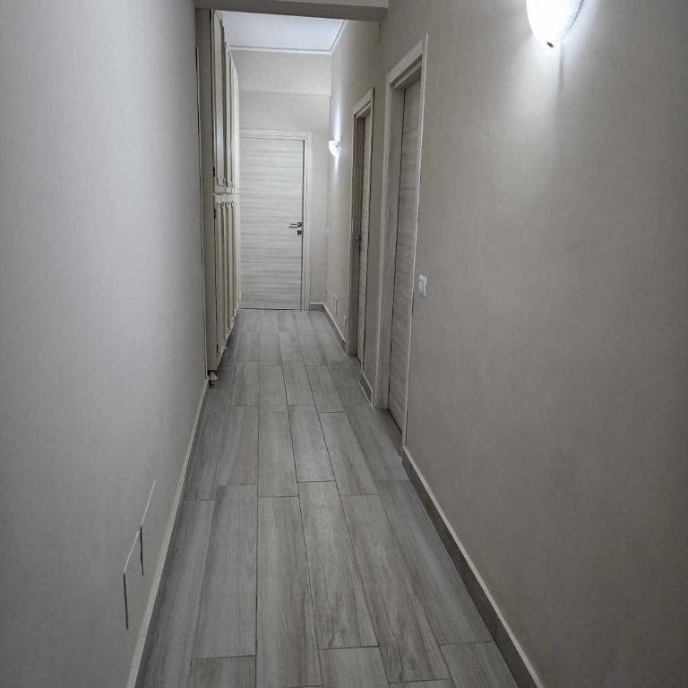 Appartamento Prestigioso, Ristrutturato, 3 Balconi - Apartment - 11