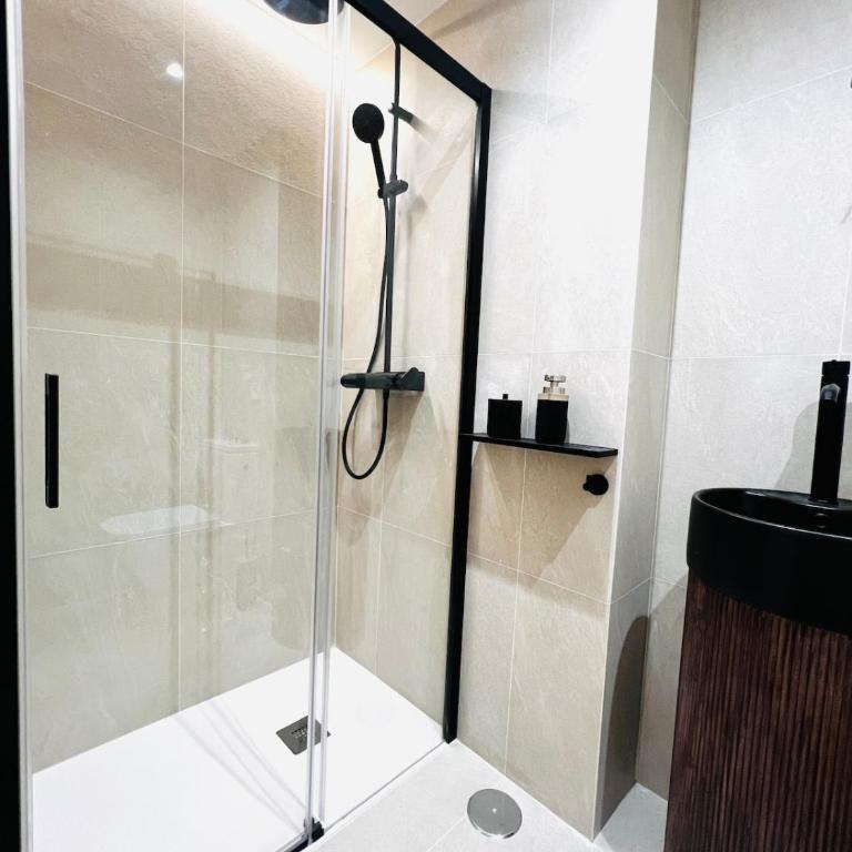 New Amazing apartment in the heart of Malaga - Apartamento de 1 dormitorio - 3
