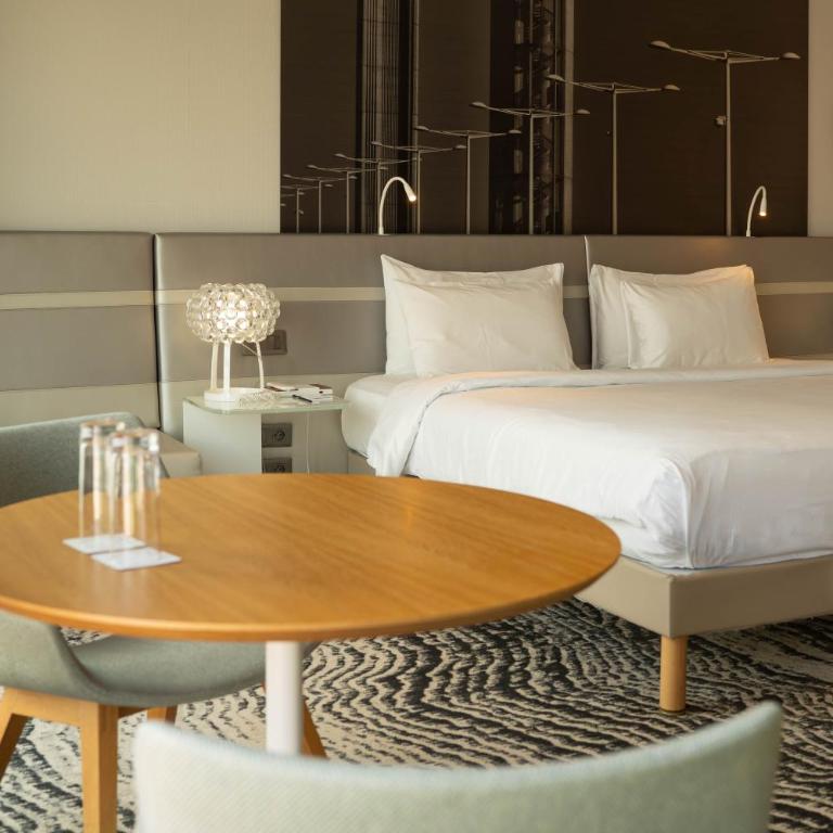 Radisson Blu Hotel Bordeaux - Suite 1 Chambre avec Vue - 7