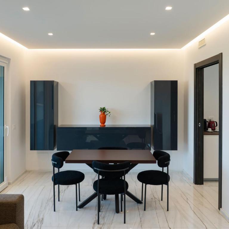 Maison 46 Brown Luxury Flat - One-Bedroom Apartment - 12