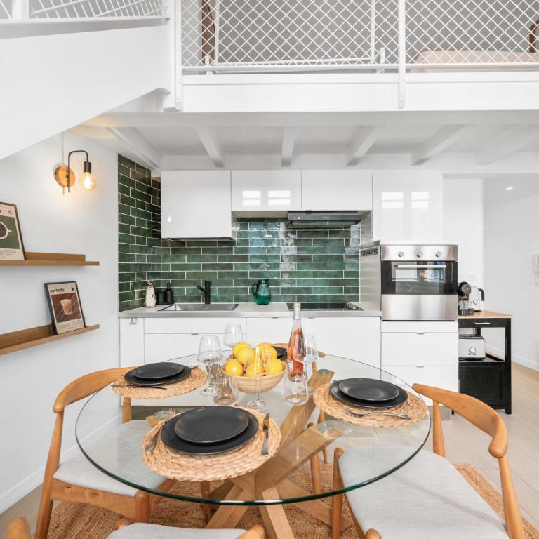 Villa Carla, Charming duplex in the heart of the city center, AC - Apartment mit 1 Schlafzimmer - 2