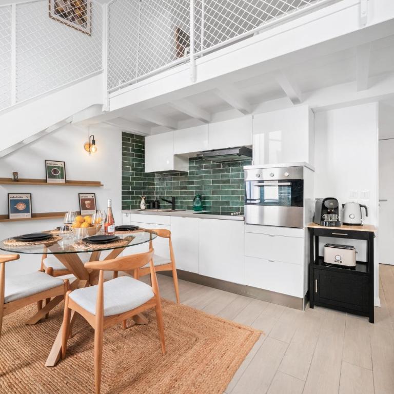 Villa Carla, Charming duplex in the heart of the city center, AC - Apartment mit 1 Schlafzimmer - 6