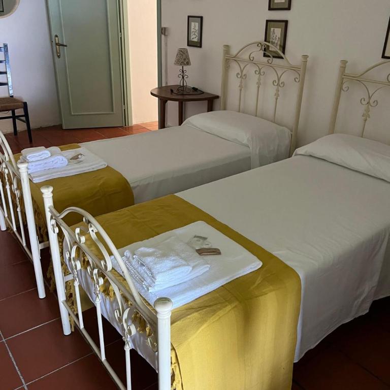 Podere Sant'Antonio - Appartamento con 2 Camere da Letto e Vista Lago - 1
