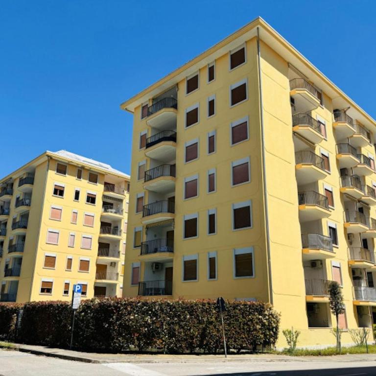 Bright apartment 150mt from the sea - Apartment - 5