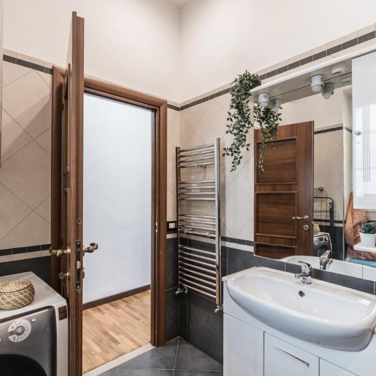 The Best Rent - Three-bedroom apartment in Porta Maggiore area - Appartamento con 3 Camere da Letto - 8