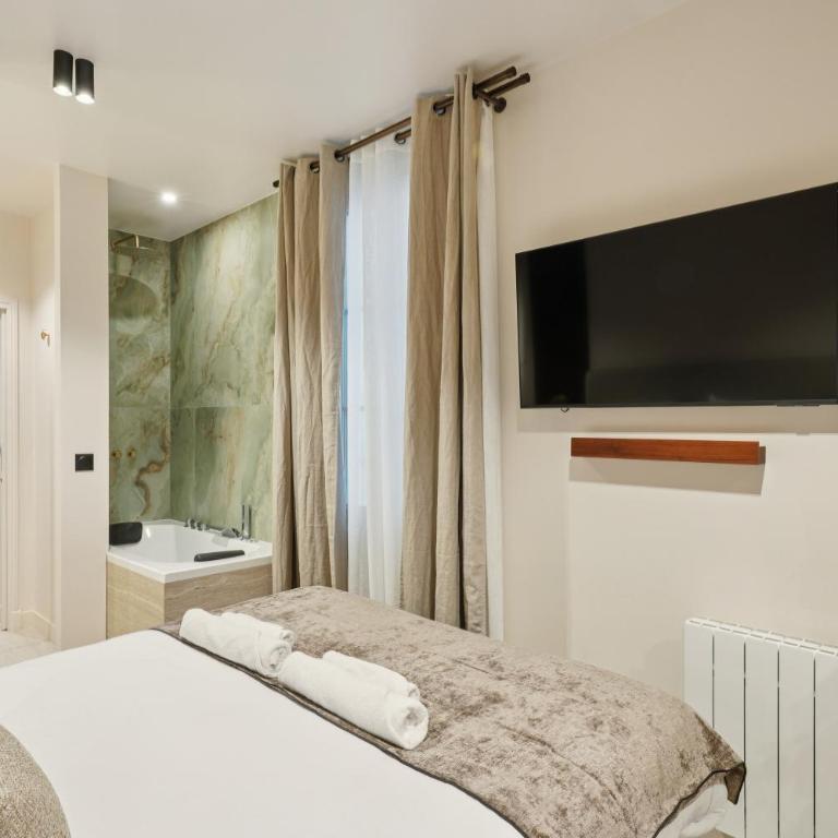 Lavie Maison - Suite Eiffel Balnéo - Appartement - Rez-de-Chaussée - 13
