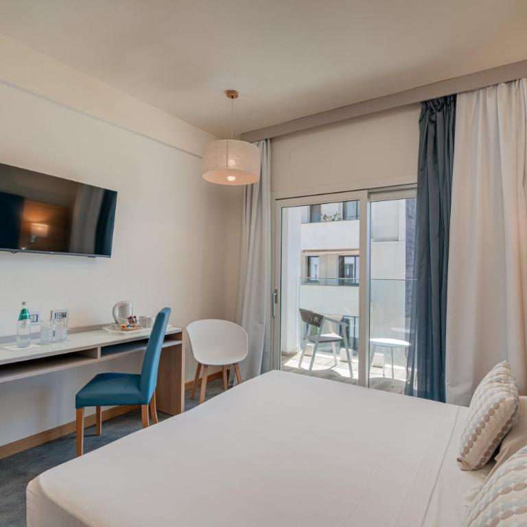 Hotel Calabona - Camera Matrimoniale/Doppia con Letti Singoli con Balcone - 1