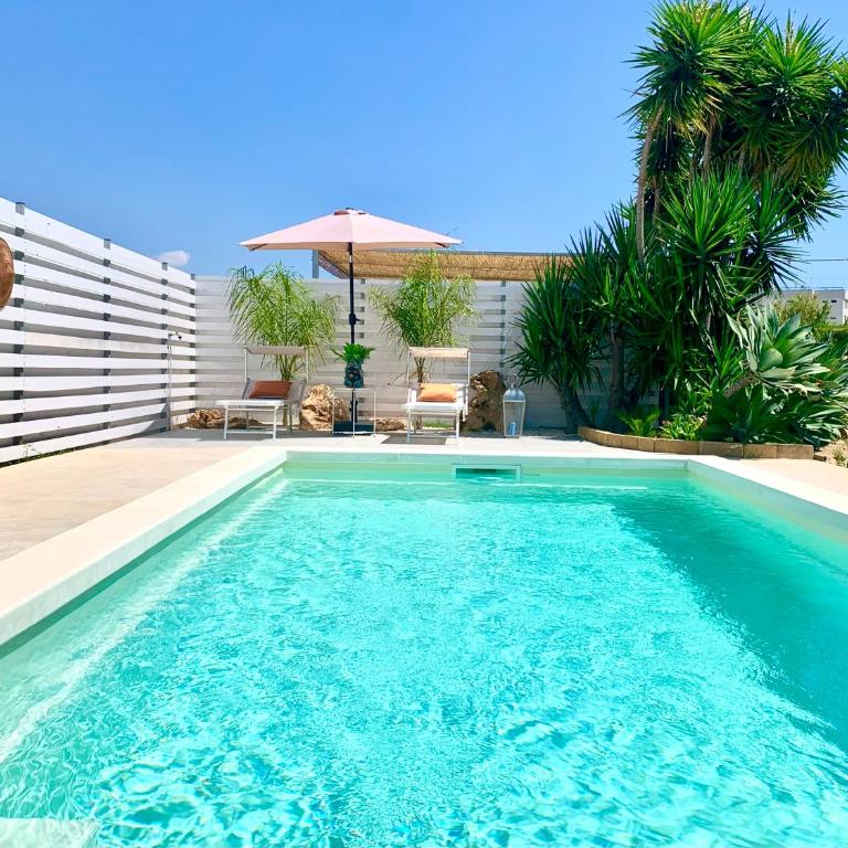 Incantevole villa con piscina e giardino a poca distanza dalle spiagge piu belle - Casa Vacanze - 41