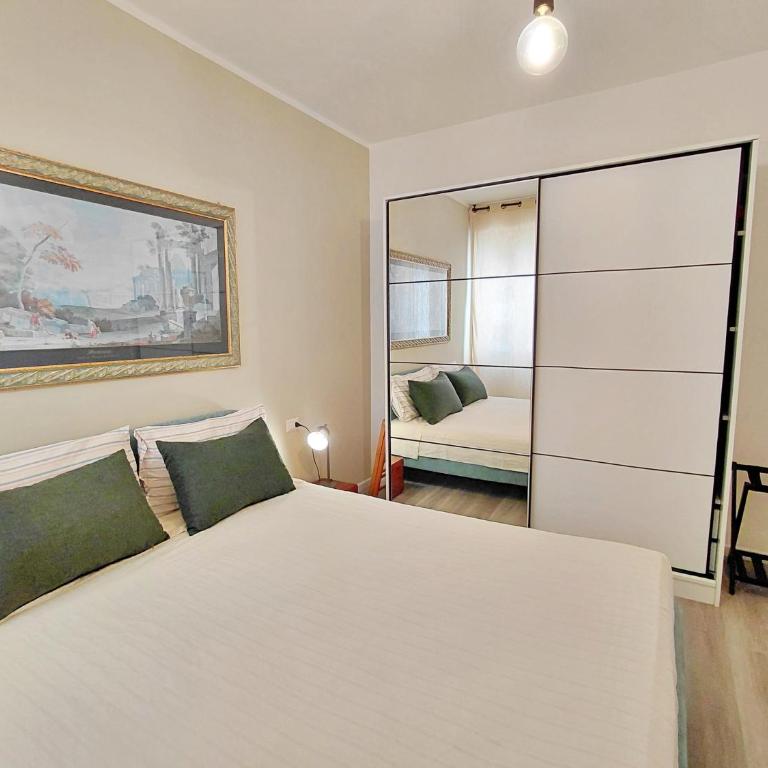 Carrer del Mar Apartment - Two-Bedroom Apartment - 9