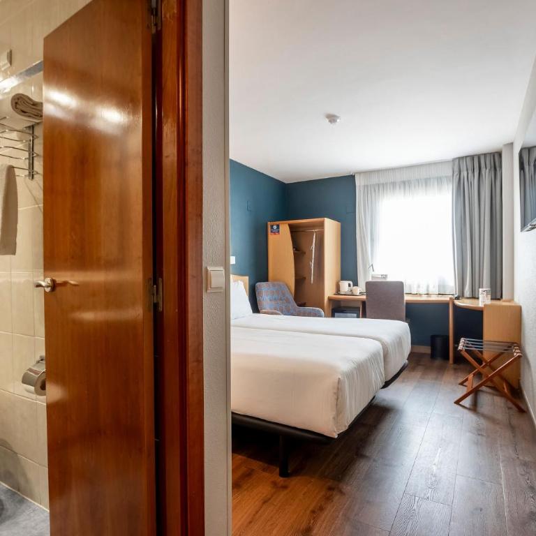Travelodge Alicante Puerto - Twin Room - 5