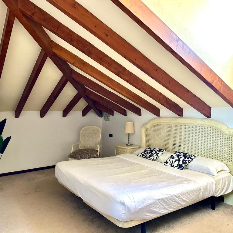 LAS MORADITAS, CHALET con PISCINA PRIVADA - Casa de 5 dormitorios - 17