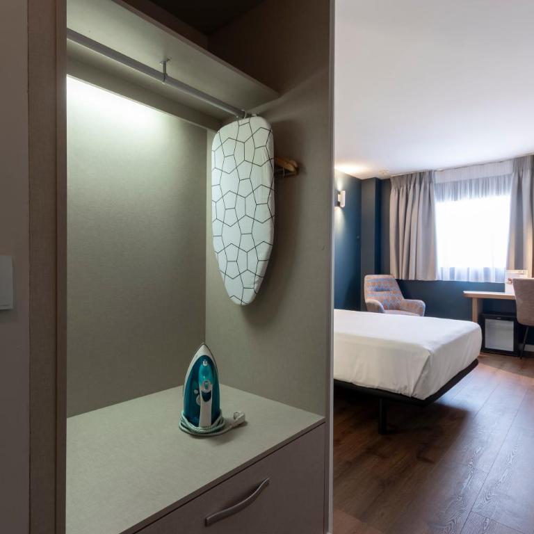 Travelodge Málaga Airport - Habitación Doble - 5