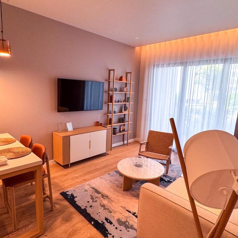Qumi Porto Suites - Executive Suite - 14