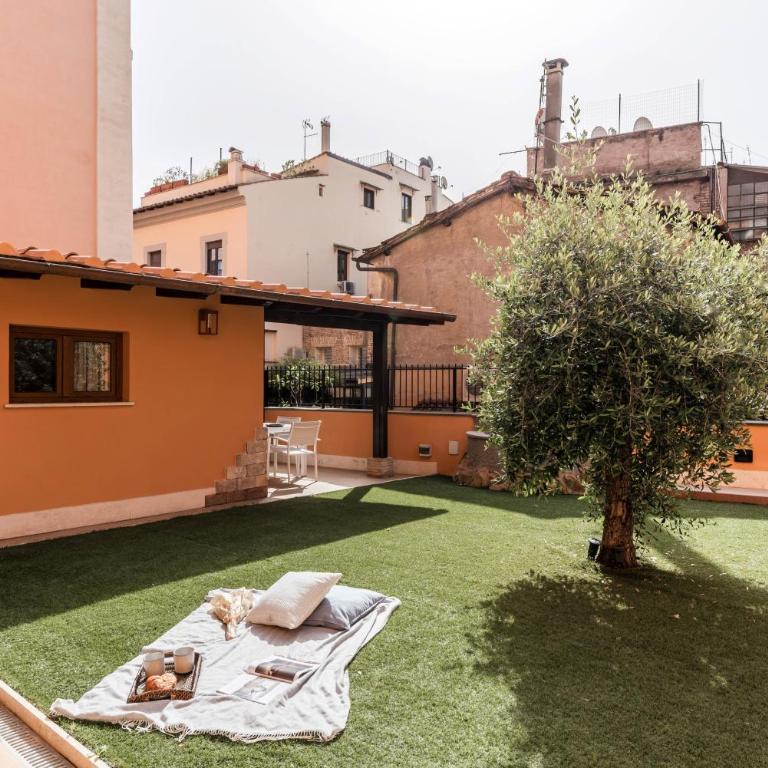 The Best Rent - Peaceful oasis with garden near the Colosseum - Appartamento Superior - 4