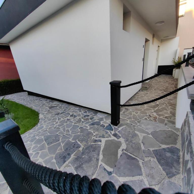 Garden Relax Bungalow "Deluxe Hotel Rooms, Pool, Parking" - Bungalov sa 1 Spavaćom Sobom - 21