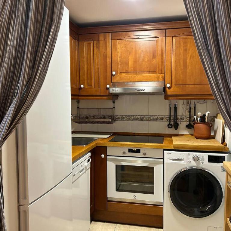 Apartamento Linar l Wifi l Vistas l P & Trastero - Two-Bedroom Apartment - 15