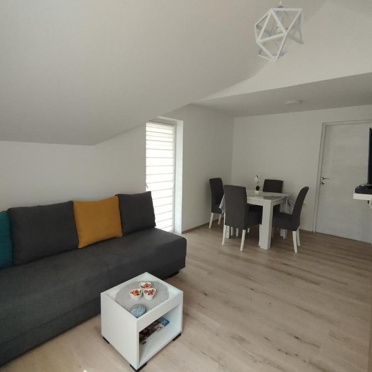 Oaza apartman - One-Bedroom Apartment - 11