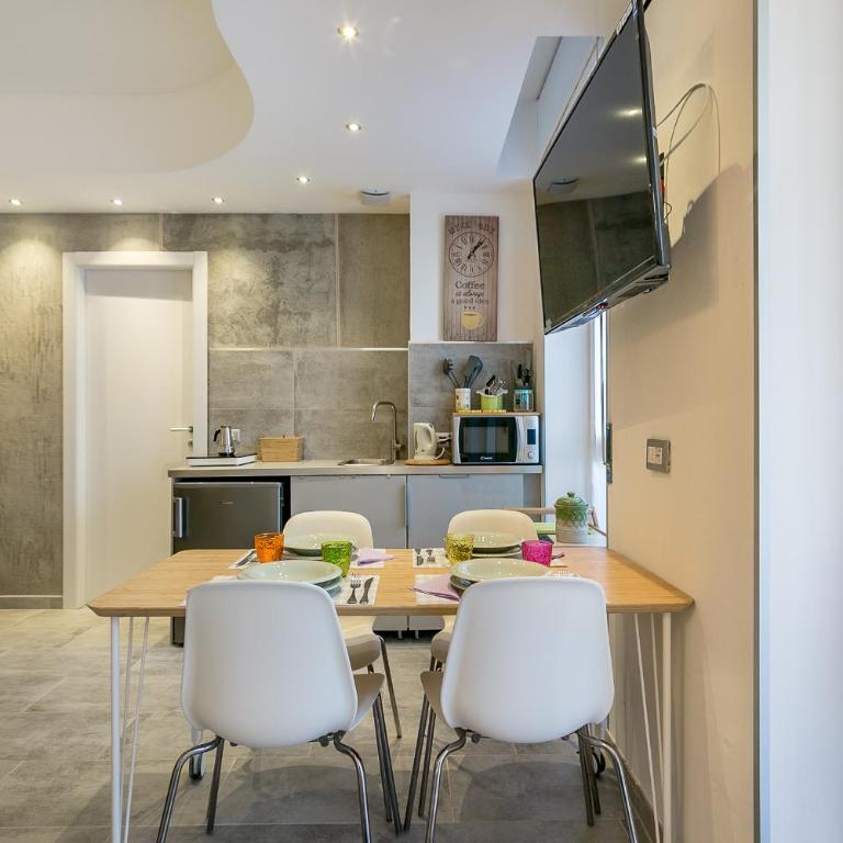 JOIVY Modern Studio with Balcony near Milano Centrale - Monolocale con Balcone - 7