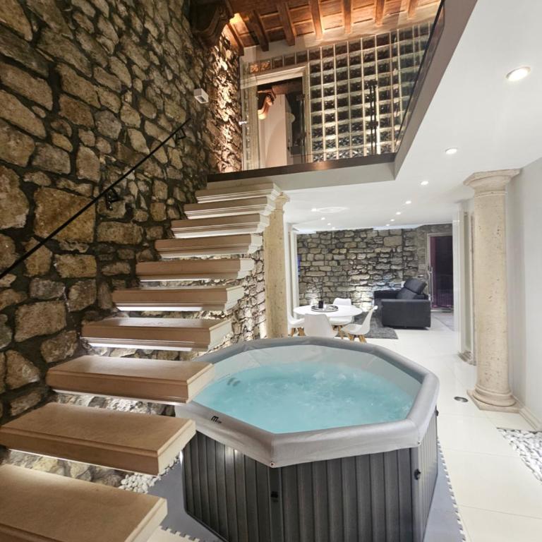 White Loft & spa - Appartamento con 1 Camera da Letto - 5