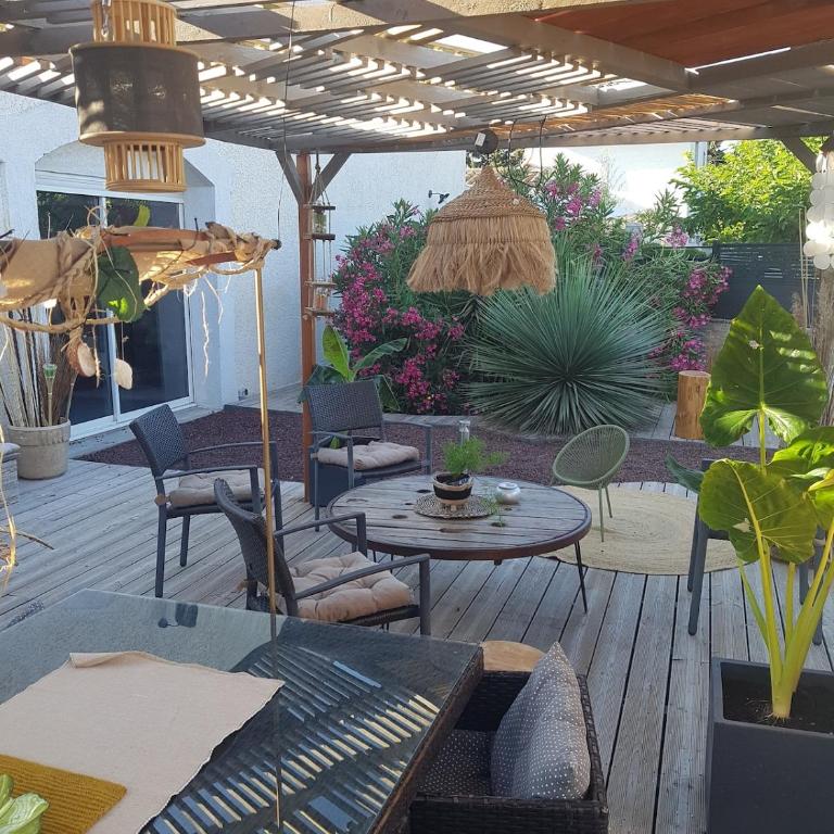 loft, clim, jardin, piscine, calme, parc expo, - Maison 2 Chambres - 31