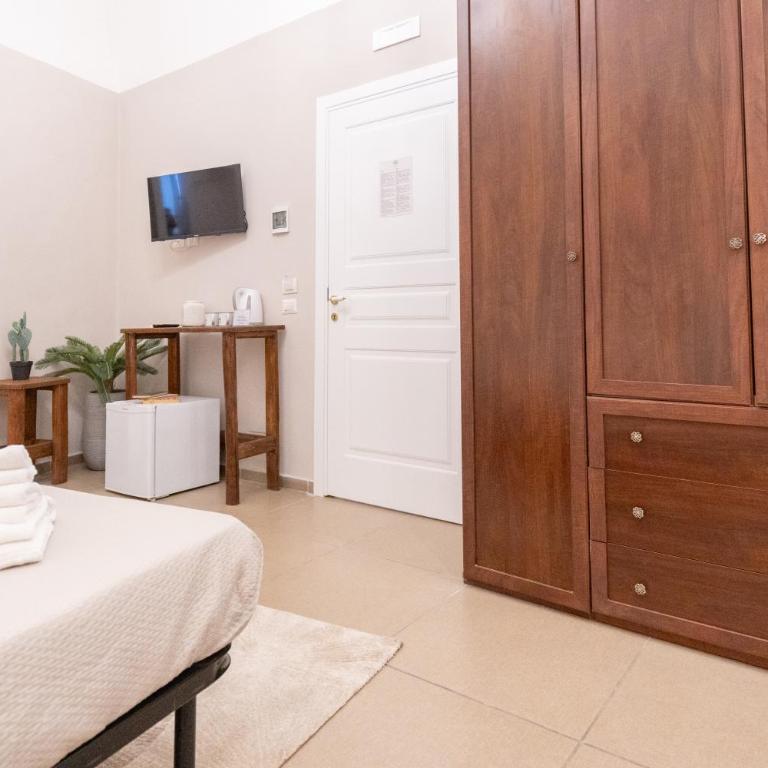 Serenity - Economy Double Room - 10