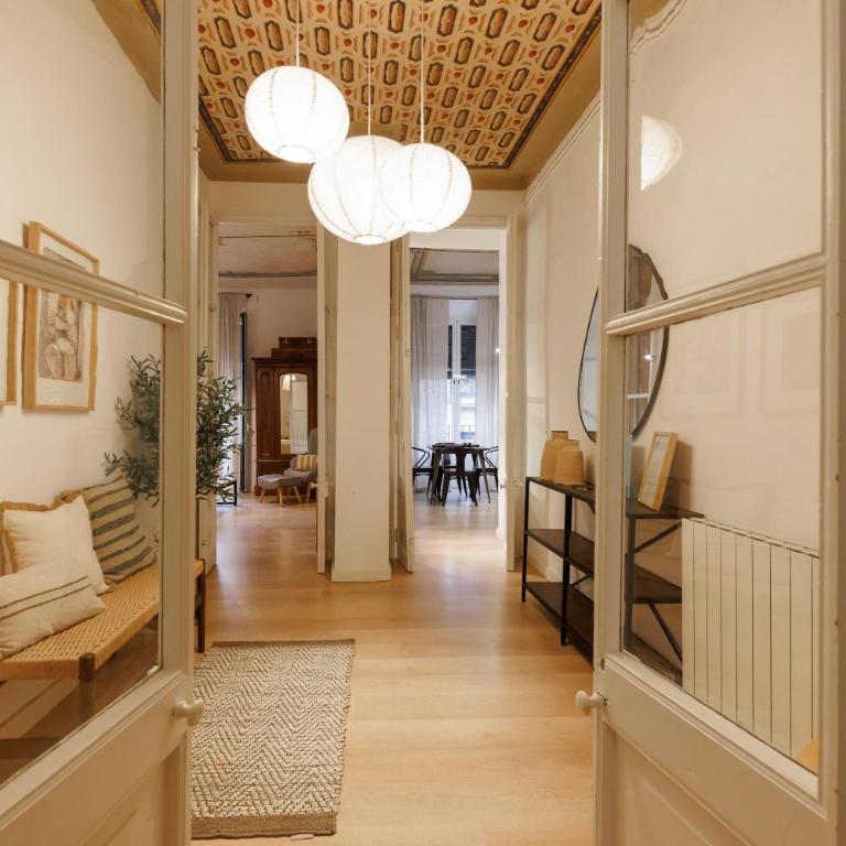 Bravissimo Plaça del Vi, Authentic Historic Apartment - Apartamento de 2 dormitorios - 14