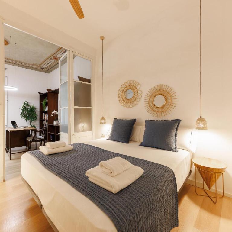 Bravissimo Plaça del Vi, Authentic Historic Apartment - Apartamento de 2 dormitorios - 5