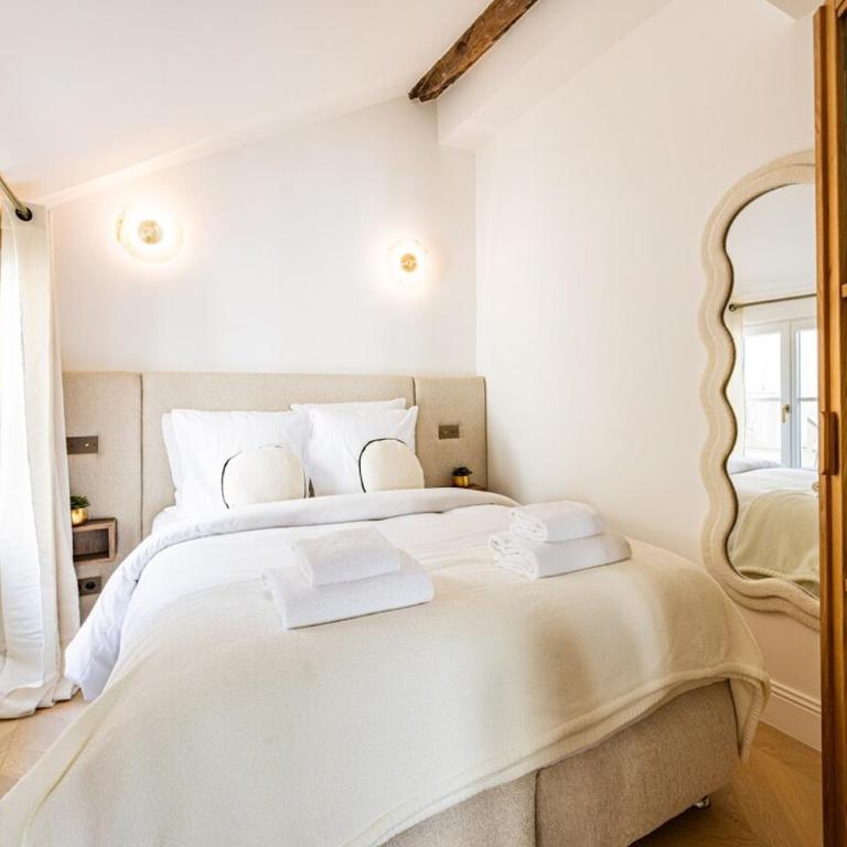 10 New suite 4 people - Saint-Germain Notre-Dame - One-Bedroom Apartment - 10