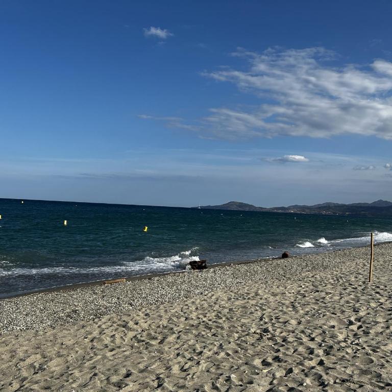 L'ECUME DES VAGUES- Spacieux 3 chambres Familial Tout Confort au Calme, Climatisé et Piscine, tout inclus- parking,fibre, serviettes, draps, ménage - Three-Bedroom Apartment - 21